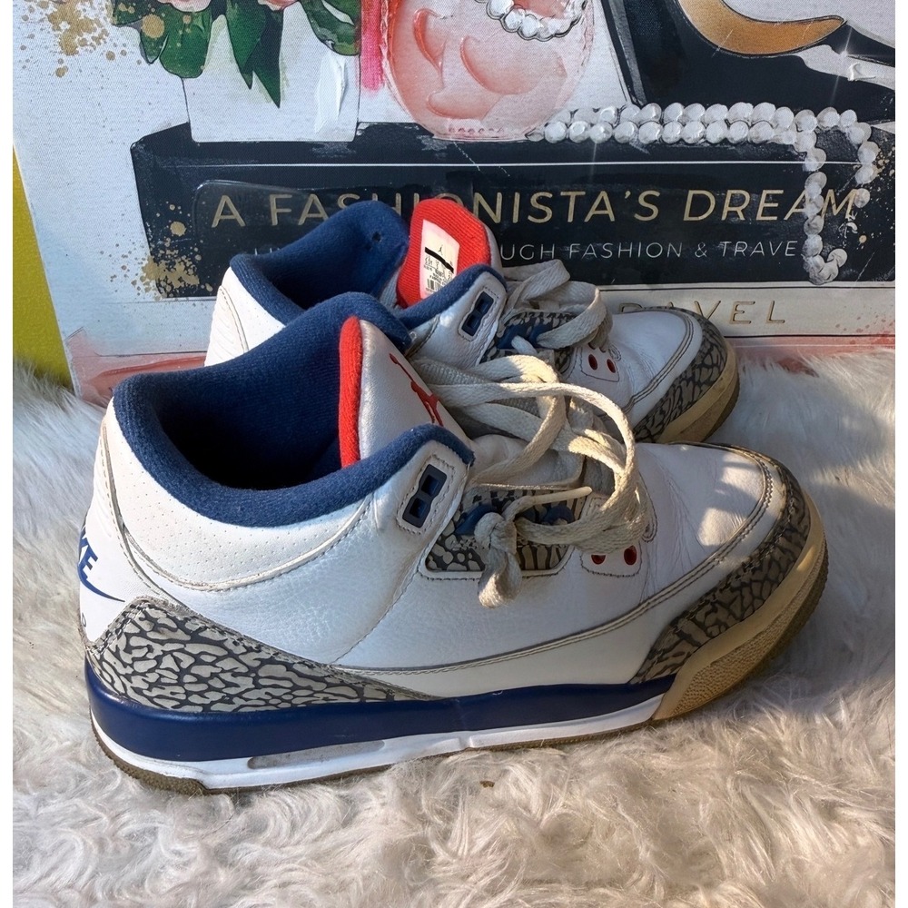 Nike Air Jordan 3 Retro International Flight White Blue Red 136064-140 Size 5.5Y